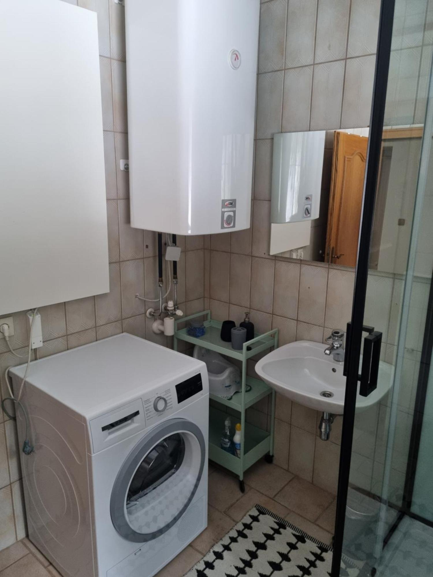 Fridas Place - Der Blick Ueber Ganz Villach - 160 M2 Ferienoase - Ganzes Haus Bis Zu 8 Personen Exterior photo