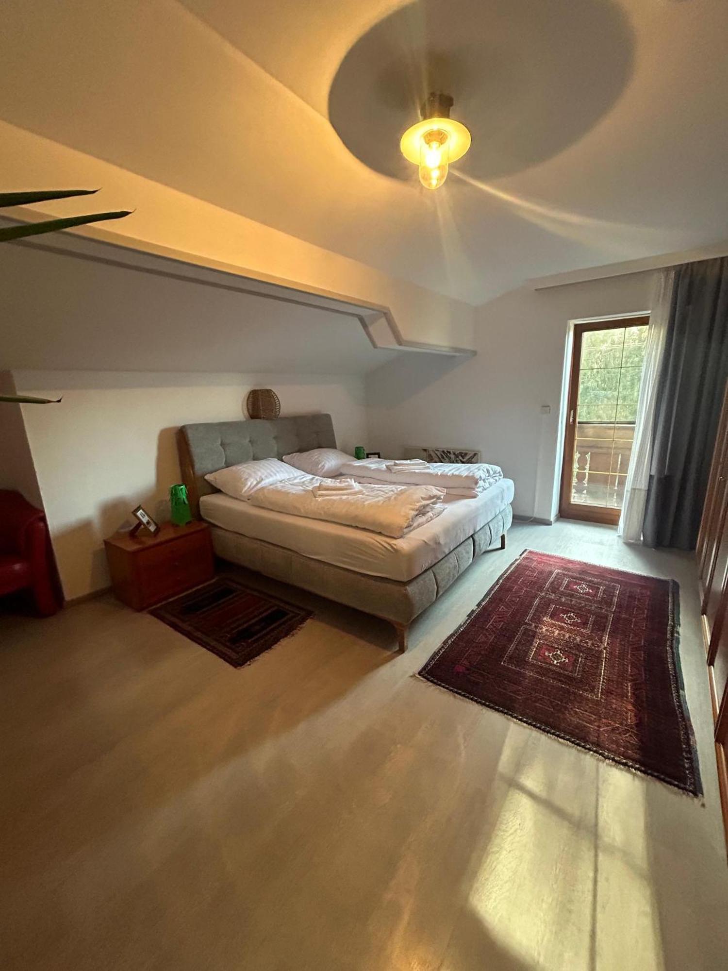 Fridas Place - Der Blick Ueber Ganz Villach - 160 M2 Ferienoase - Ganzes Haus Bis Zu 8 Personen Exterior photo