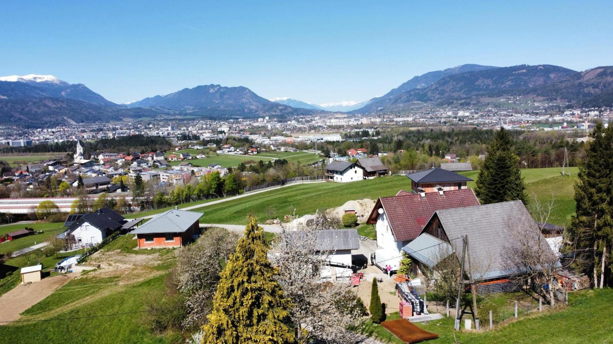 Fridas Place - Der Blick Ueber Ganz Villach - 160 M2 Ferienoase - Ganzes Haus Bis Zu 8 Personen Exterior photo